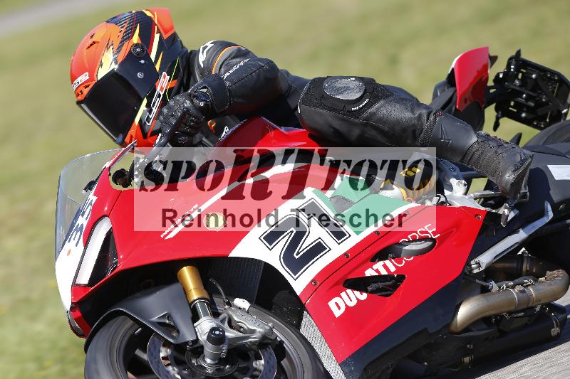 /48 25.08.2025 Cornu Master School ADR/rot-rouge/35